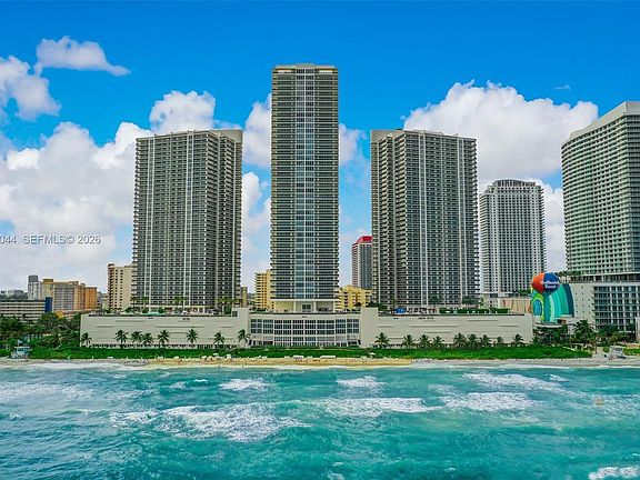 4th image of 1800 S Ocean Dr APT 3805