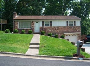 812 Rosemary Ln, Danville, VA 24541