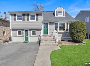 687 Lancaster Rd, Ridgefield, NJ 07657