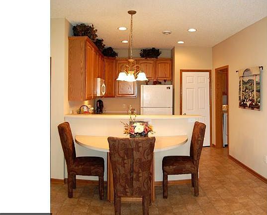 3rd image of 20143 Farnham Ln N