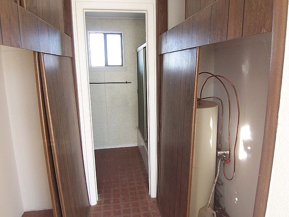 3rd image of 8990 Holman Road