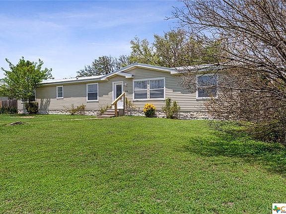 3rd image of 228 Rosemont Dr