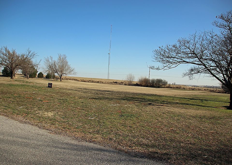 2nd image of Riverview Ests #13