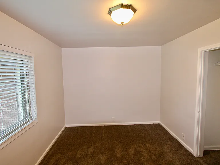 1832 S 1800 E — Photo 12