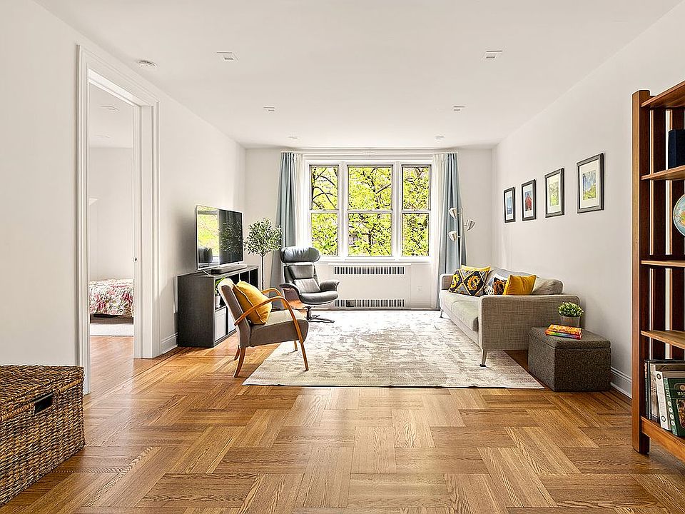 1st image of 225 Park Pl APT 4C