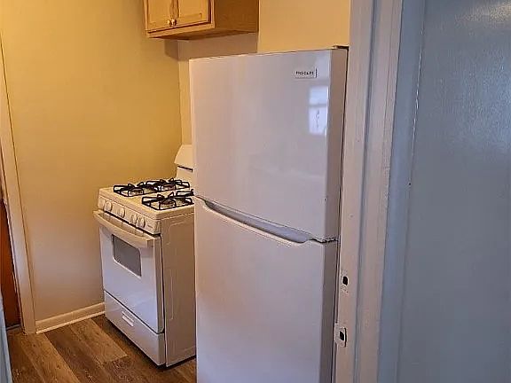 3rd image of 5650 Lafayette Ave #2
