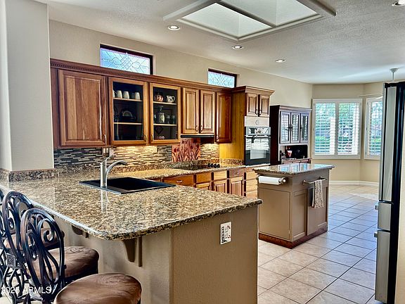 4th image of 18321 N KOKOPELLI Court
