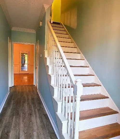 7470 Mallard Dr — Photo 2
