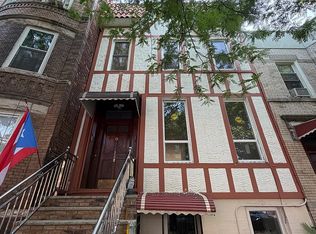 248 56th St #1, Brooklyn, NY 11220