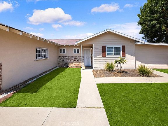 5th image of 21127 E Cypress St
