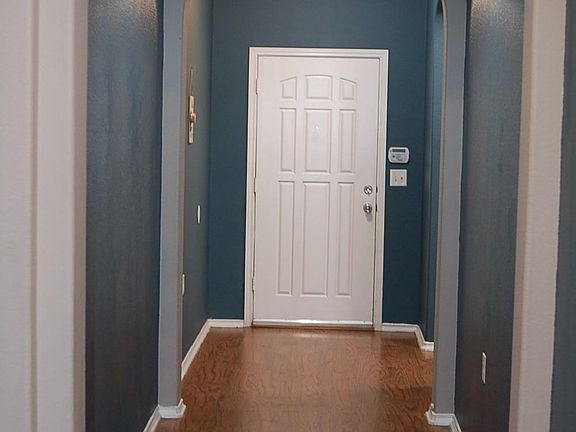5th image of 6413 Baythorne Dr