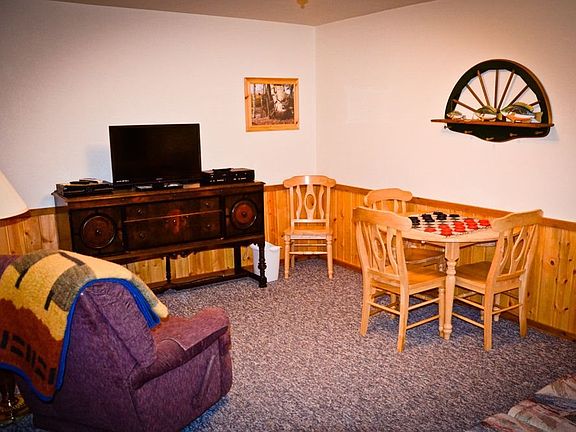 5th image of 176 Stanley Lake Dr Homestead