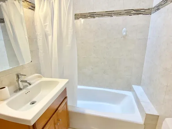 30-59 32nd Street image 9 of 9