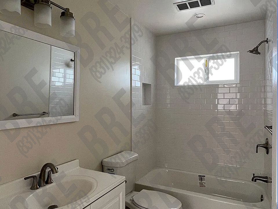 2nd image of 347A Alexander St
