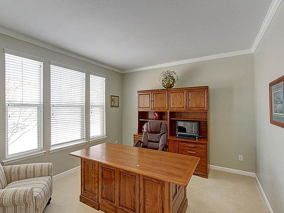 Home office w/ French doors