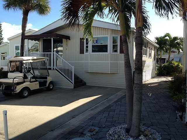 1st image of 846 N Nettles Blvd