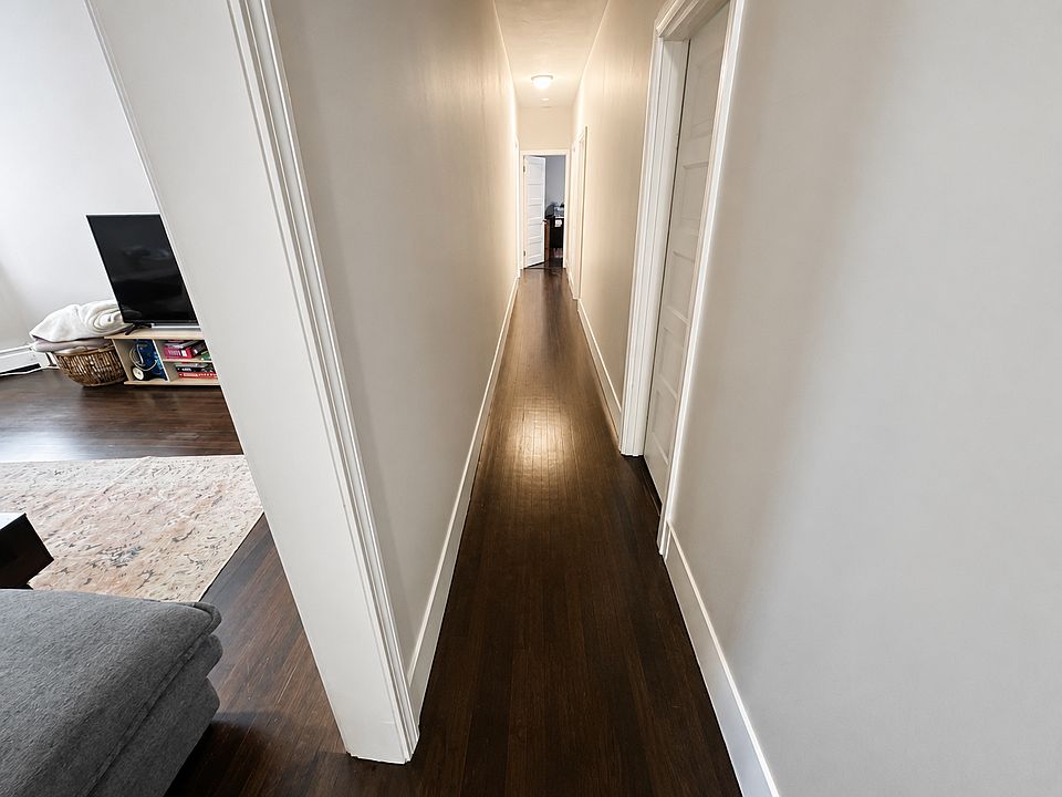 1st image of 158 Holland St #B
