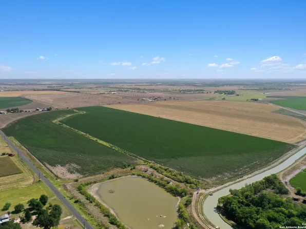 TBD County Road 5715, Natalia, TX 78059