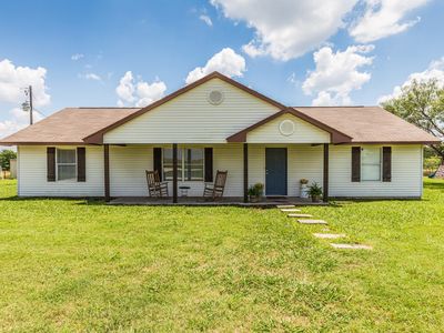 402 Hcr #3241, Mount Calm, TX, 76673
