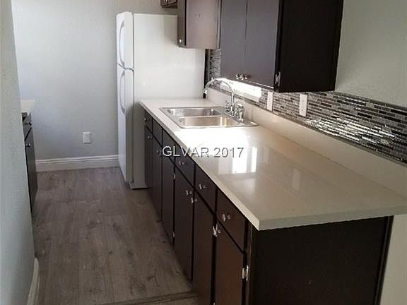 5th image of 1016 Franklin Ave