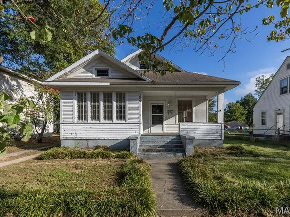 208 Hunter St, Charleston, MO 63834