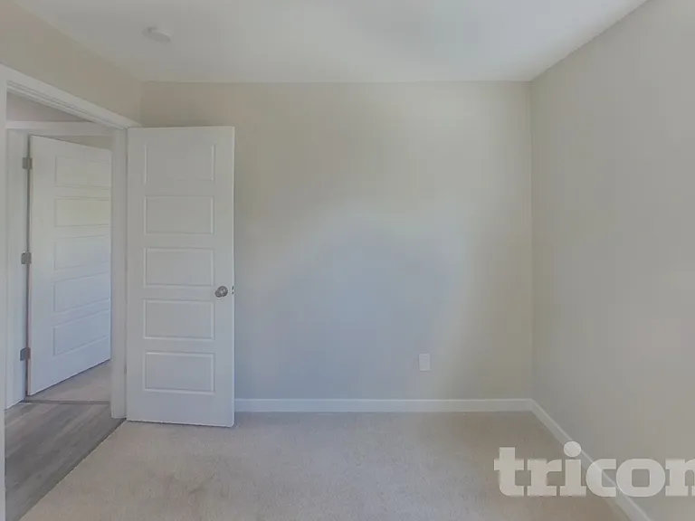 6955 Harding St — Photo 13