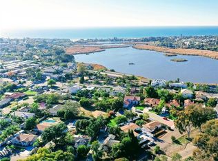 2435 Tuttle St, Carlsbad, CA 92008