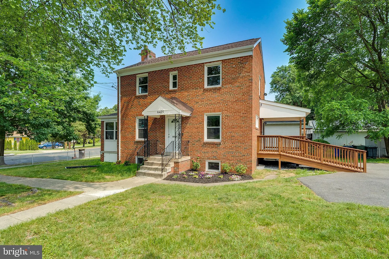 6425 Kansas Ave NE photo 1