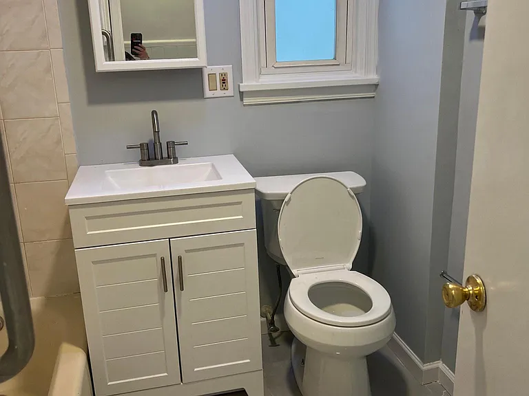 31 W 52nd St #2 — Photo 10