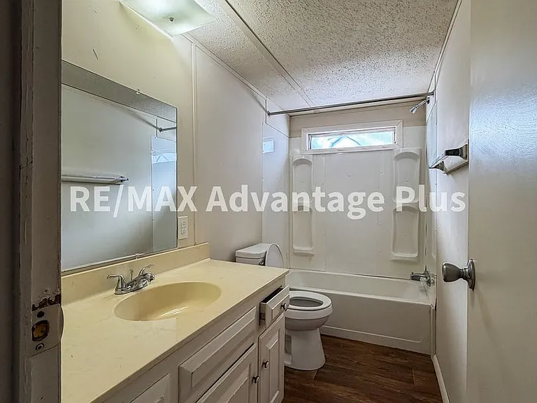 29 Oak Ln — Photo 12