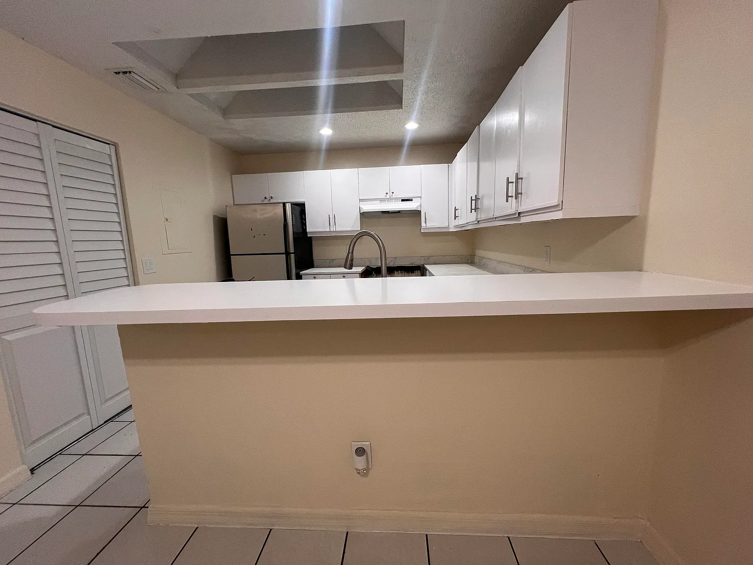 2 bed, 1.0 bath, 888 sqft, $1,850 — Photo 3