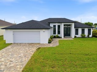 1834 NW 36th Pl, Cape Coral, FL 33993