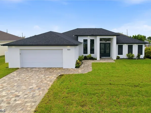 1834 NW 36th Pl, Cape Coral, FL 33993