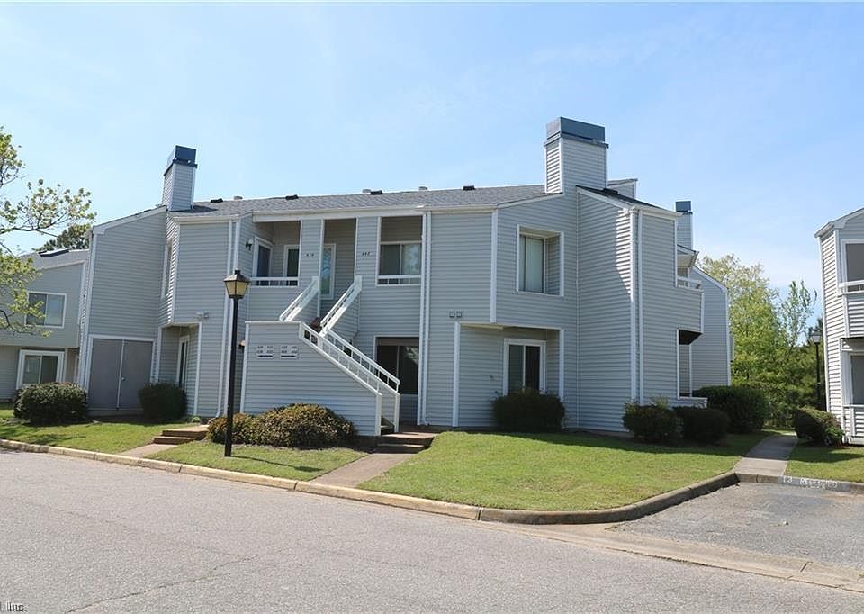 1st image of 440 Babbling Brook Dr #D