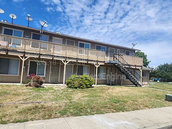 2nd image of 1181 Kelso St