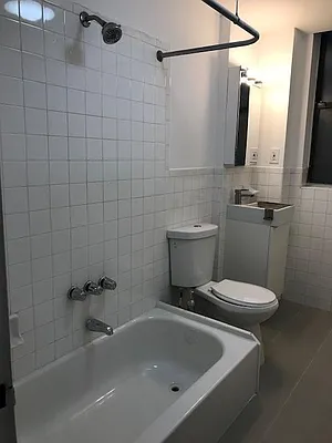 Rented by New Holland Residences | media 68