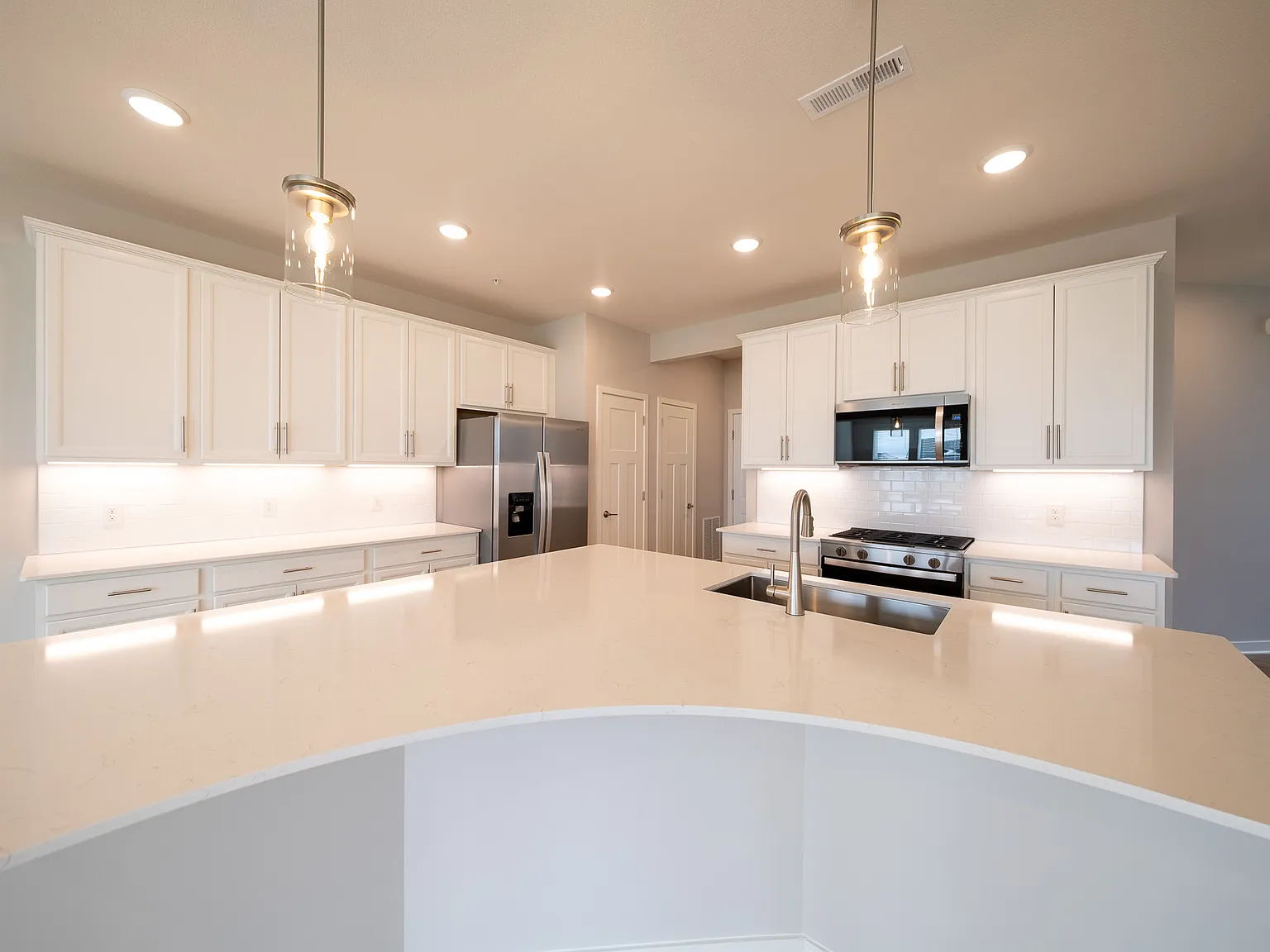 Airlake Drive, Woodbury (4769) LY CW1 - 1 — Photo 4