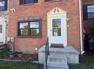 19 Harmony Mill Ct, Baltimore, MD 21228