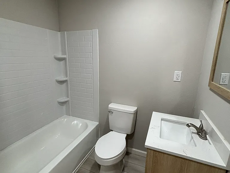 2400 W Highway 12 #2 — Photo 10