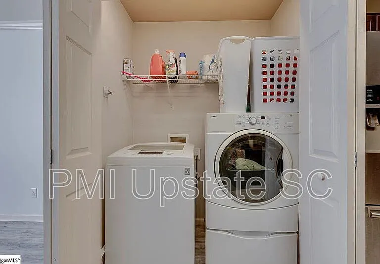 1122 E Lee Rd — Photo 7