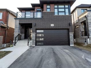 141 Ridgemount St, Kitchener, ON N2P2K3