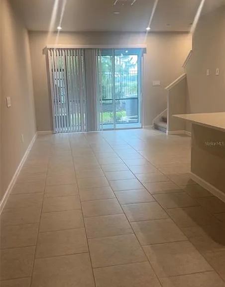 1138 Creek Valley Ct — Photo 3