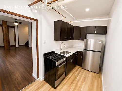 1509 E 54th St Photo 1