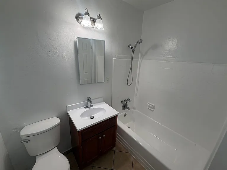 1518-40 E Artesia Blvd — Photo 27