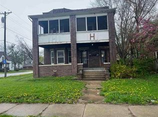 1825 S 6th St, Rockford, IL 61104