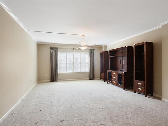 5th image of 1750 Saint Charles Ave APT 306