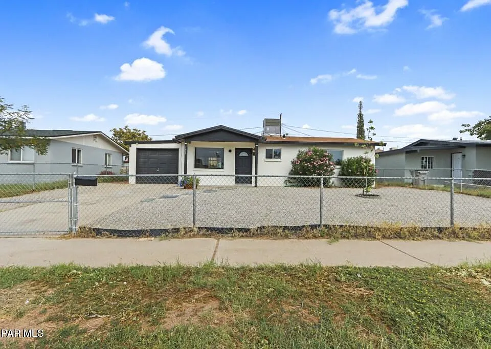 7917 San Paulo Dr
