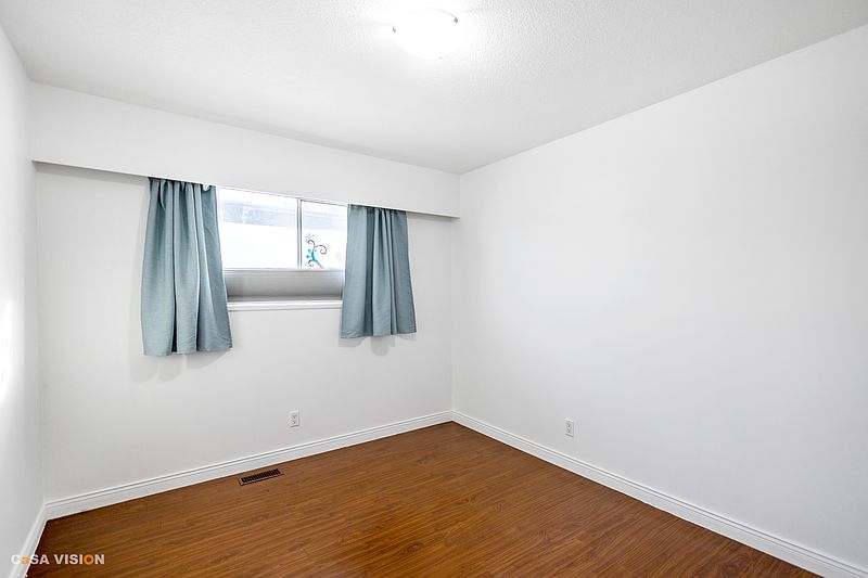 Vancouver House for rent - 3 Bedrooms — photo 5