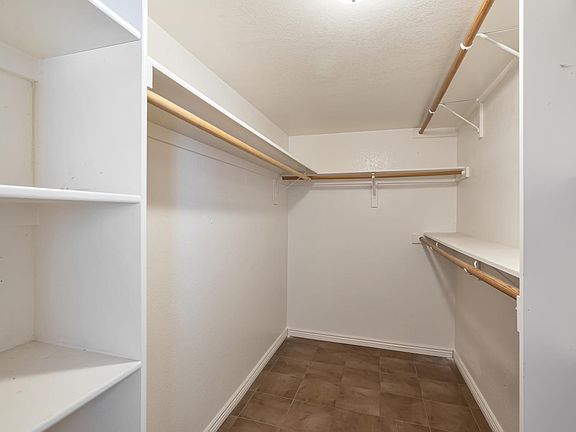 5th image of 8308 E Turney Ave