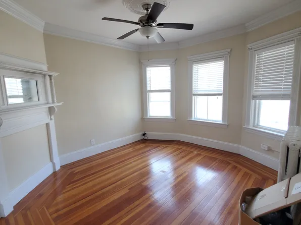 65 Olcott St, Watertown, MA